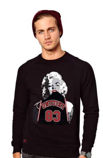 Untuckt Marilyn Monroe Matches Air Jordan 11 Bred